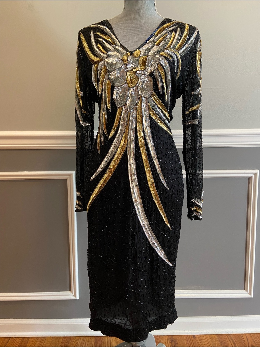 Vintage Black Silk Beaded Cocktail Dress w/ Gold & Silver Sequins Size Medium